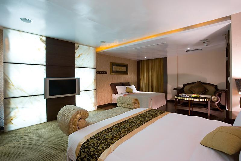 Crystal Business Motel ซินจู๋ ภายนอก รูปภาพ